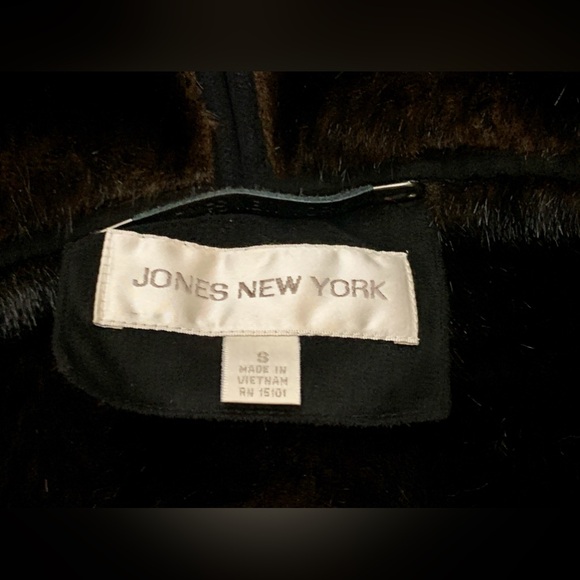 Women’s Small Jones New York Faux Suede Faux Fur Hooded Jacket - Picture 10 of 16